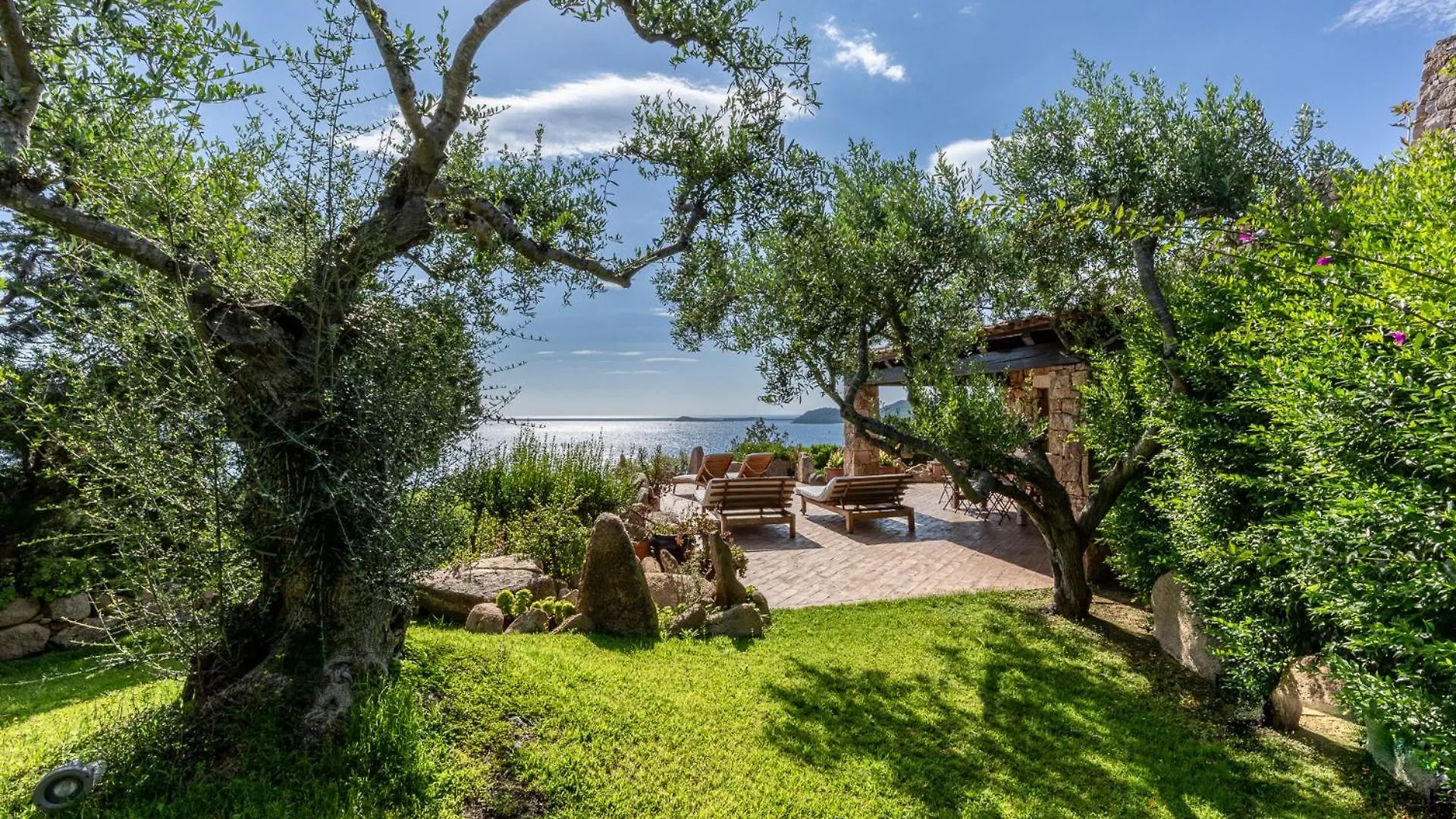 Belocations - Villa Rubia Monte Petrosu Italy
