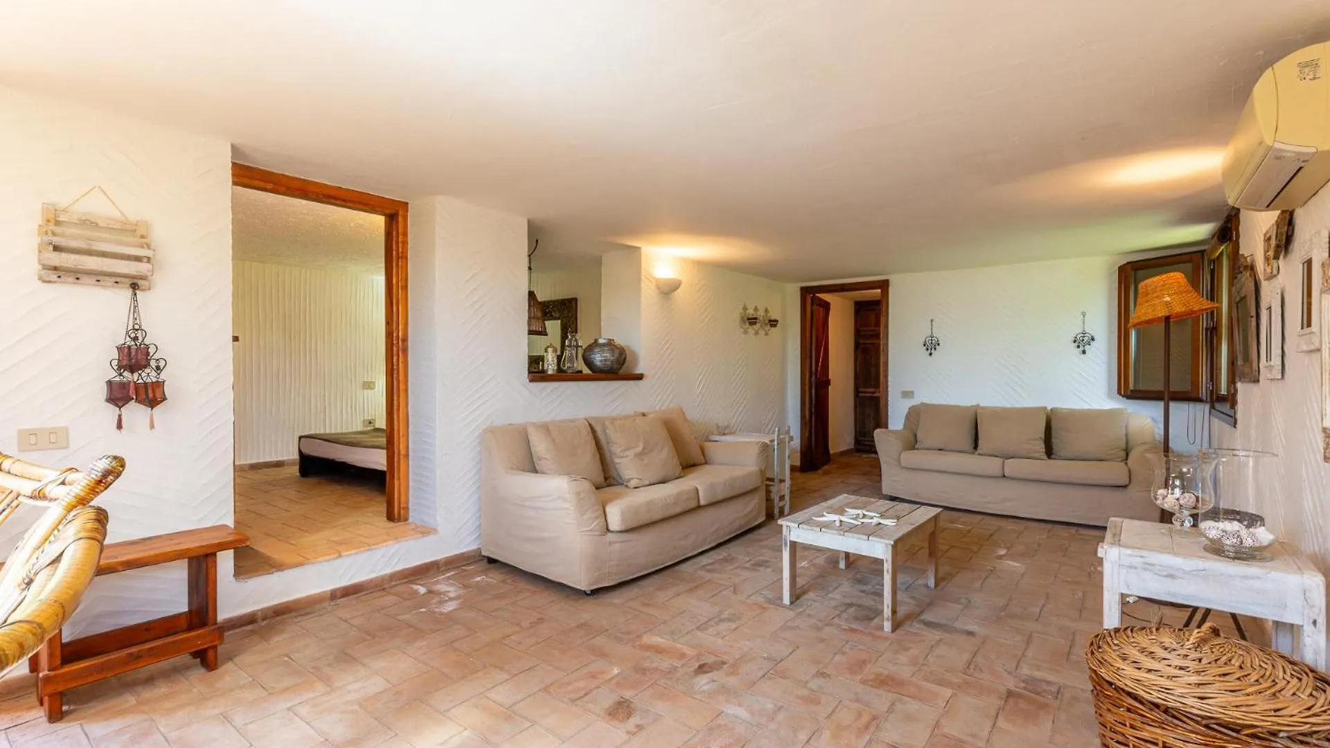 Belocations - Villa Rubia Monte Petrosu Italy